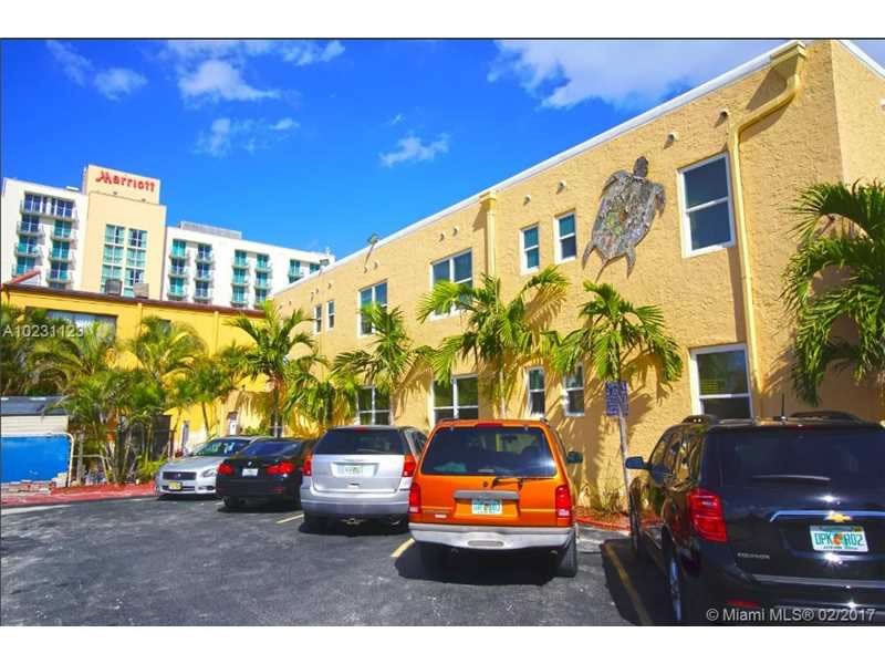 Hollywood Beach Hotel For Sale - 8 Units near beach and boardwalk - $2,750,000