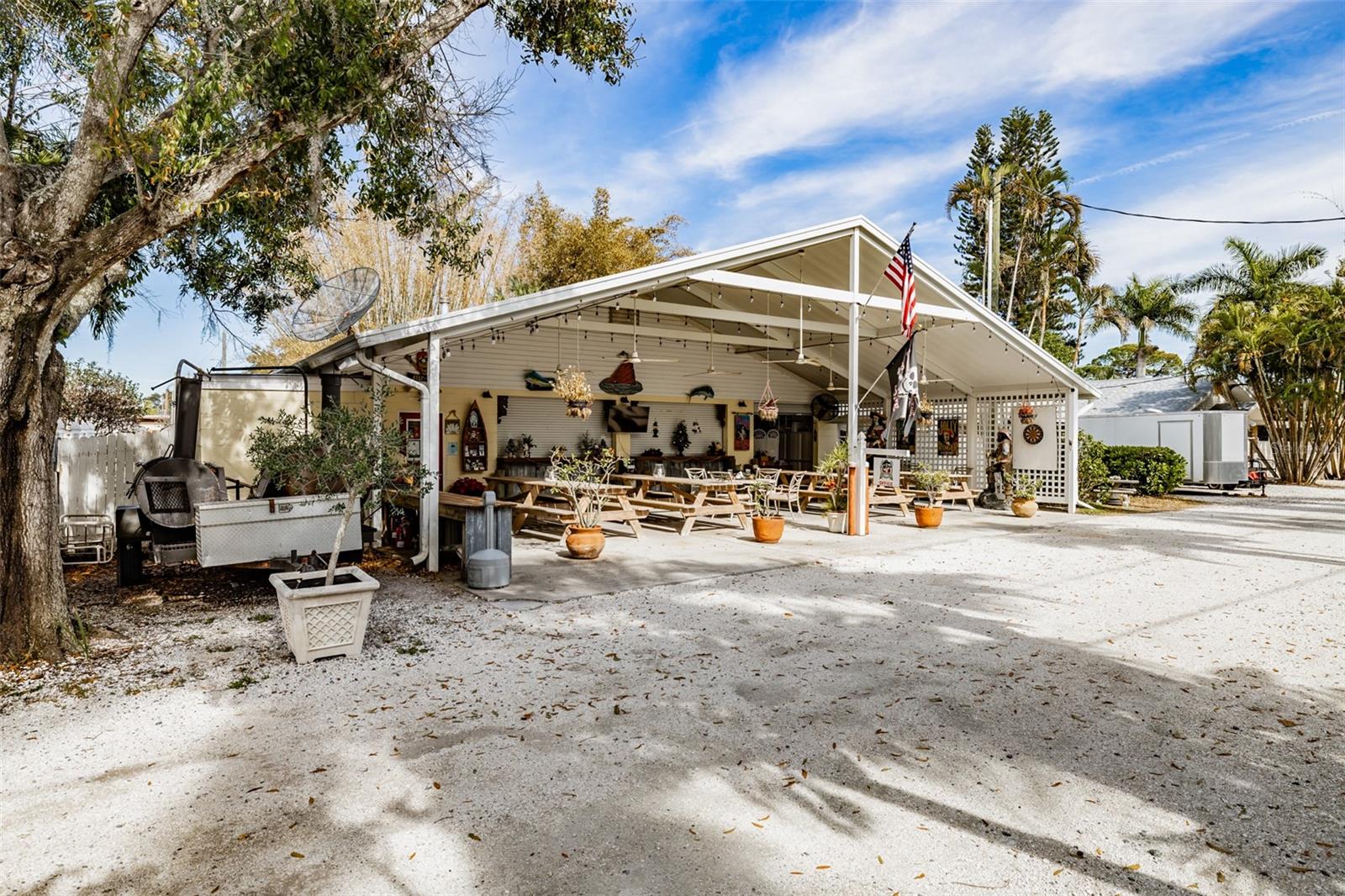 Waterfront Resort For Sale On Gulf of Mexico - 16 Units $4,555,000