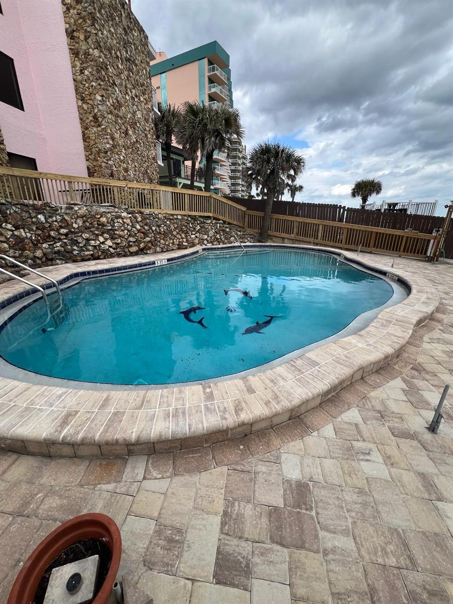 Daytona Beach Shores Beachfront Hotel For Sale - 27 Rooms $5,949,000