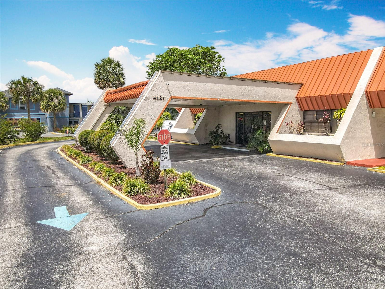 49 Room Motel For Sale in Kissimmee, FL near Disney $3,500,000