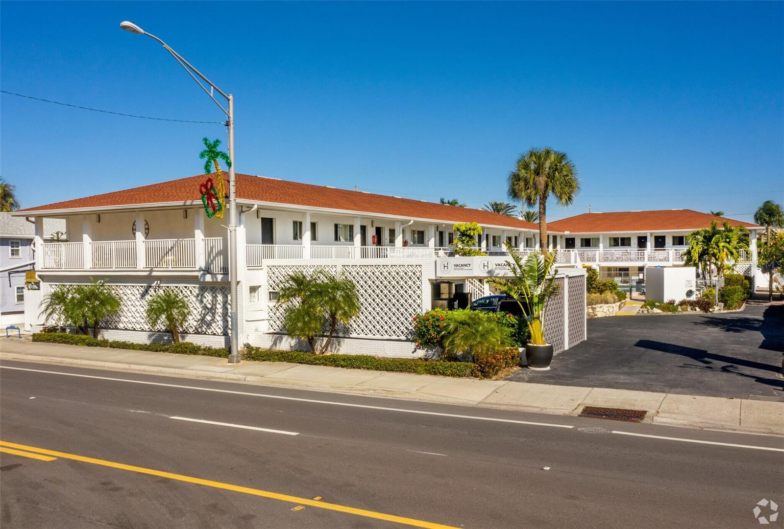 30 Room Hotel For Sale in Madeira Beach, FL
