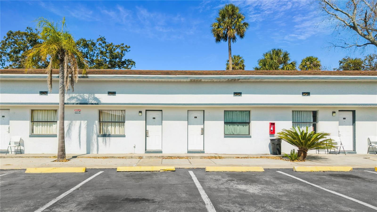23 Room Motel For Sale in Daytona Beach, FL $2,600,000