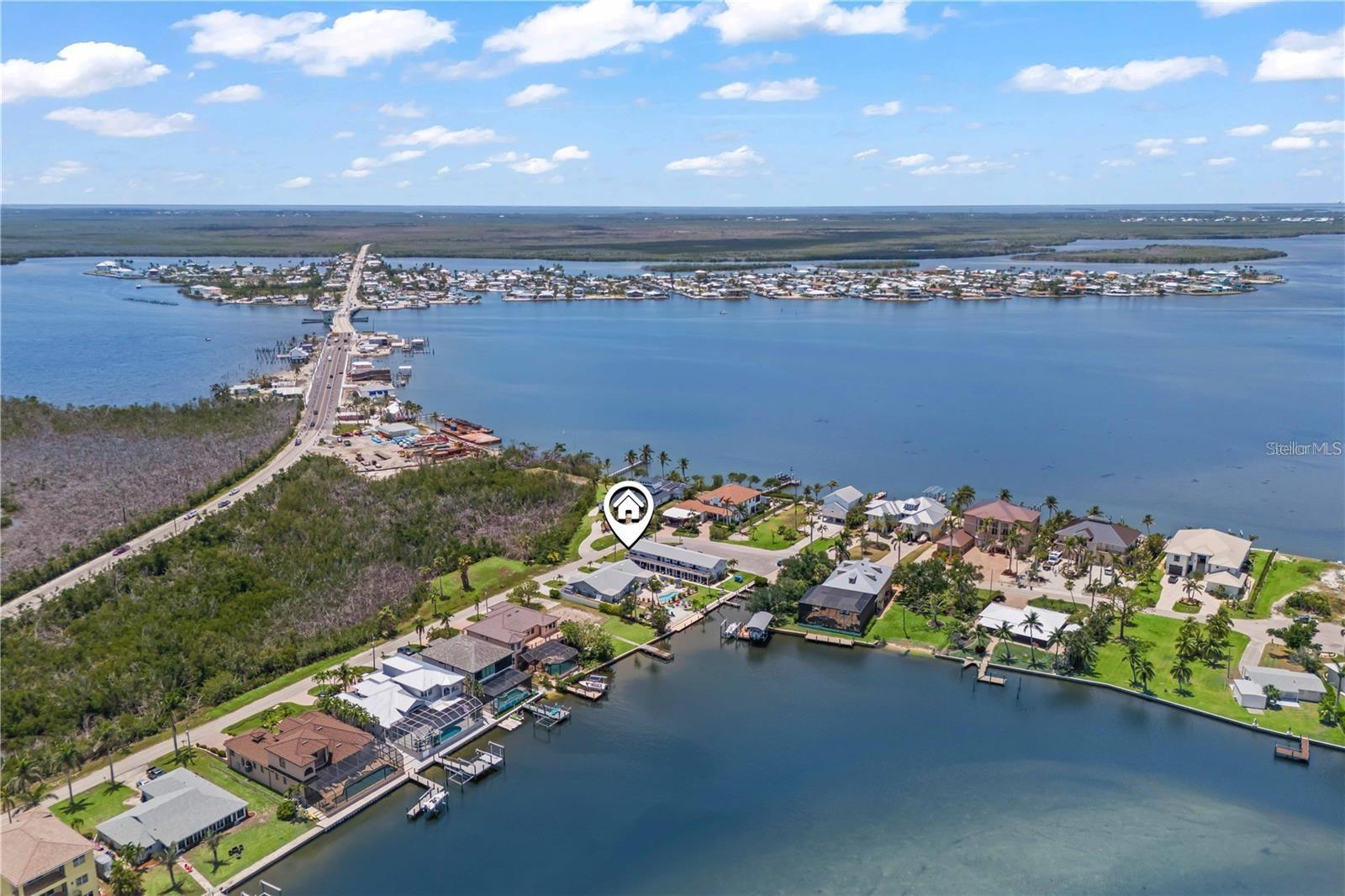 12 Hotel Rooms and 5 Boat Slips For Sale in Matlacha, FL $3,250,000 12 Hotel Rooms and 5 Boat Slips For Sale in Matlacha, FL $3,250,000