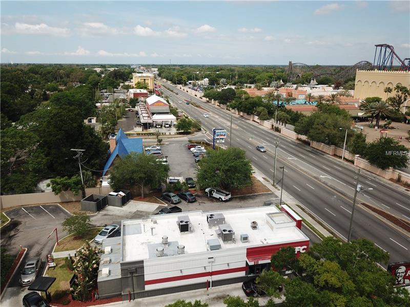 Bed and Breakfast and Commercial Store For Sale Across Street From Busch Gardens - Tampa, FL $625,000