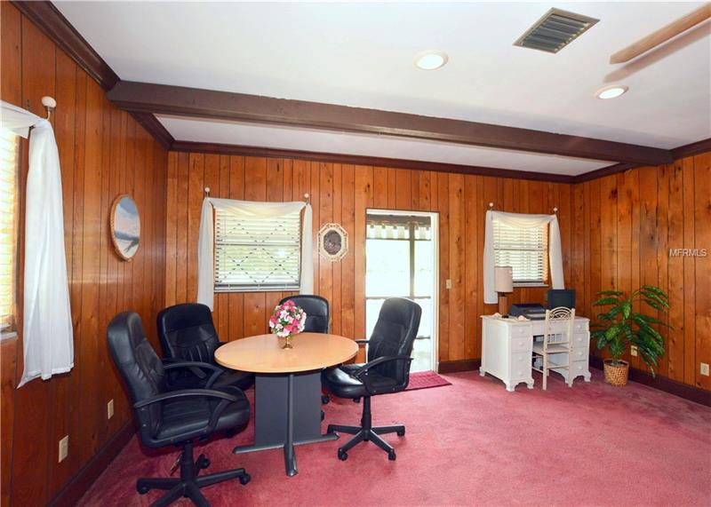 Bed and Breakfast and Commercial Store For Sale Across Street From Busch Gardens - Tampa, FL $625,000