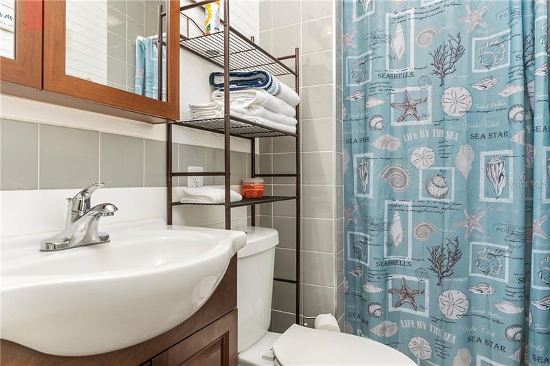 5 Unit Motel For Sale at Weeki Wachee Springs $625,000